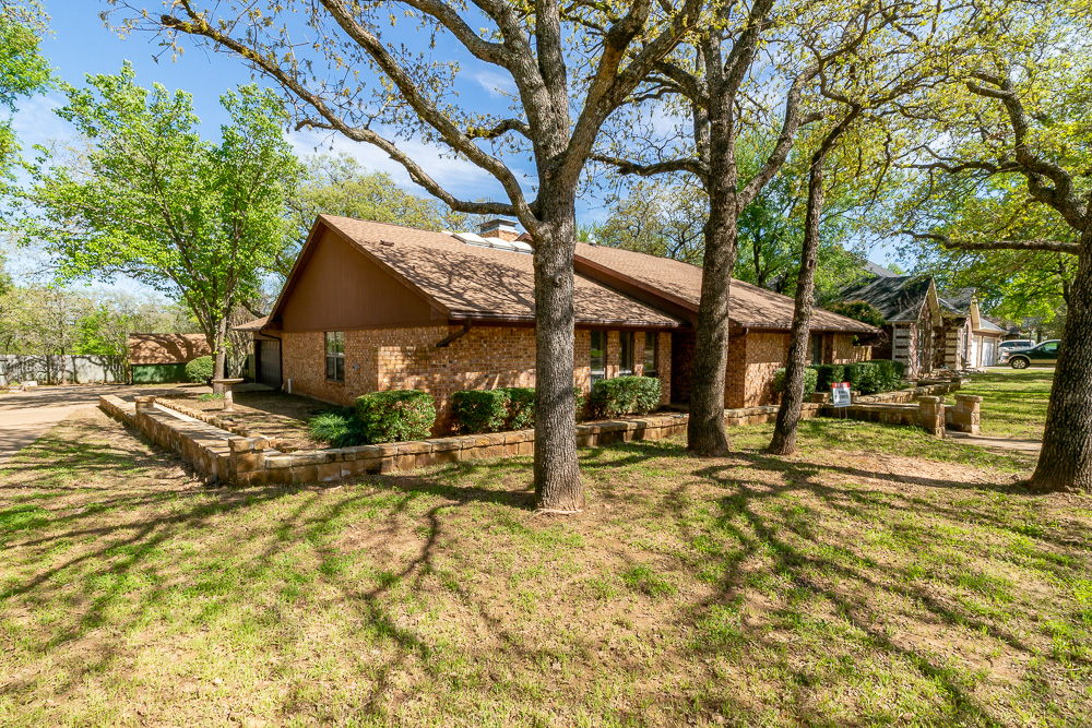 703 East Murco Drive, Mineral Wells, TX 76067 – SOLD